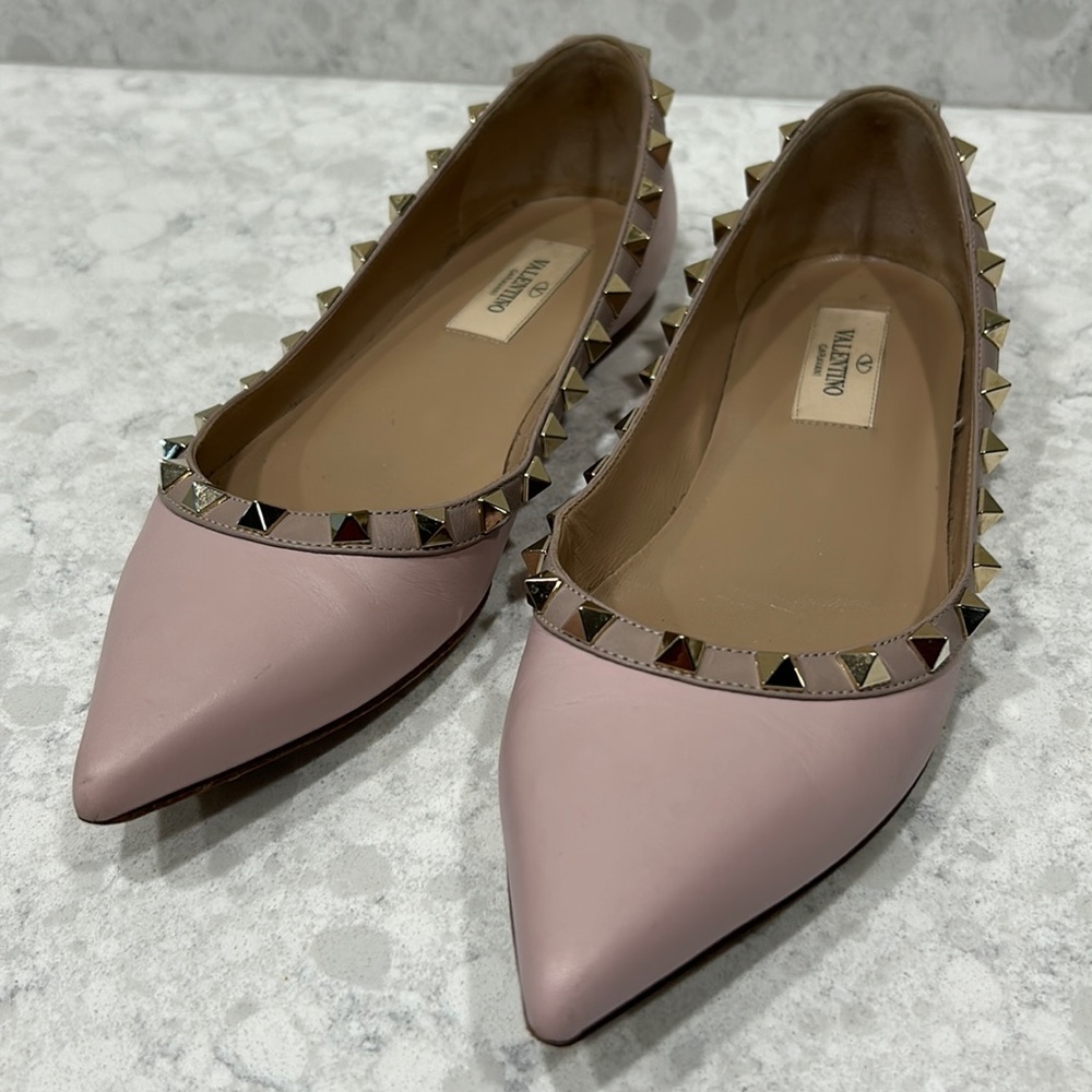 Valentino rockstud flats. Size 36